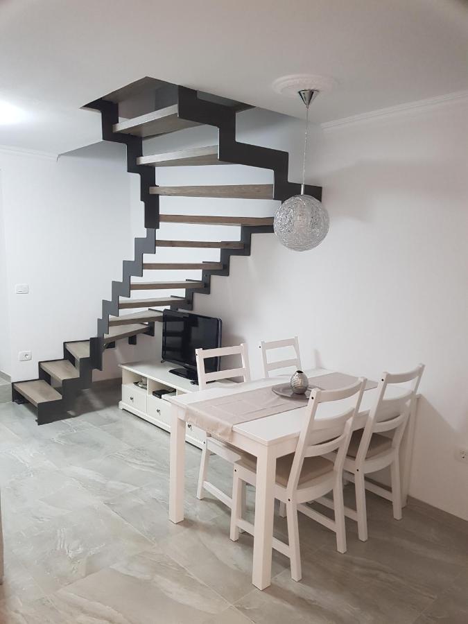 ויפאבה Boutique Villa Zontova Jama מראה חיצוני תמונה