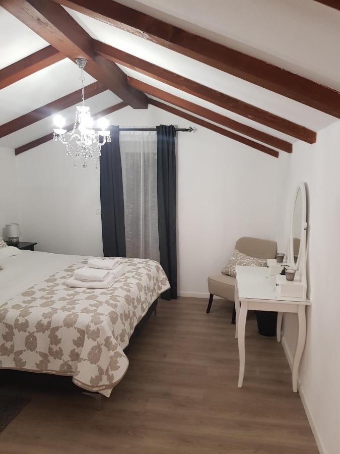 ויפאבה Boutique Villa Zontova Jama מראה חיצוני תמונה
