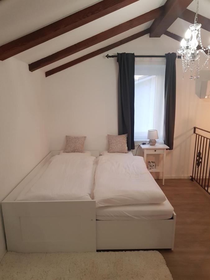 ויפאבה Boutique Villa Zontova Jama מראה חיצוני תמונה
